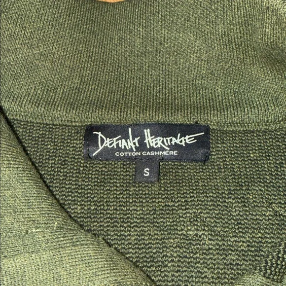 Defiant Heritage Army Green sweater - Picture 3 of 3